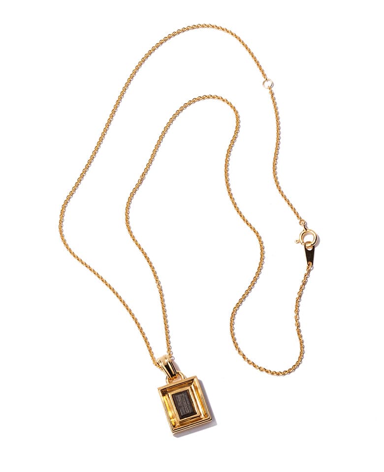 ART FRAME PENDANT  “ROUND AND ROUND” - Image 2