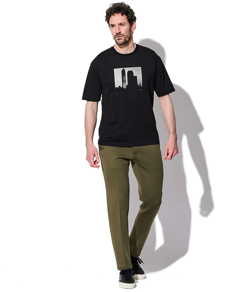 アルフレッド・スティーグリッツ・アートTシャツ「New York from the Shelton, 1935」 - Image 4