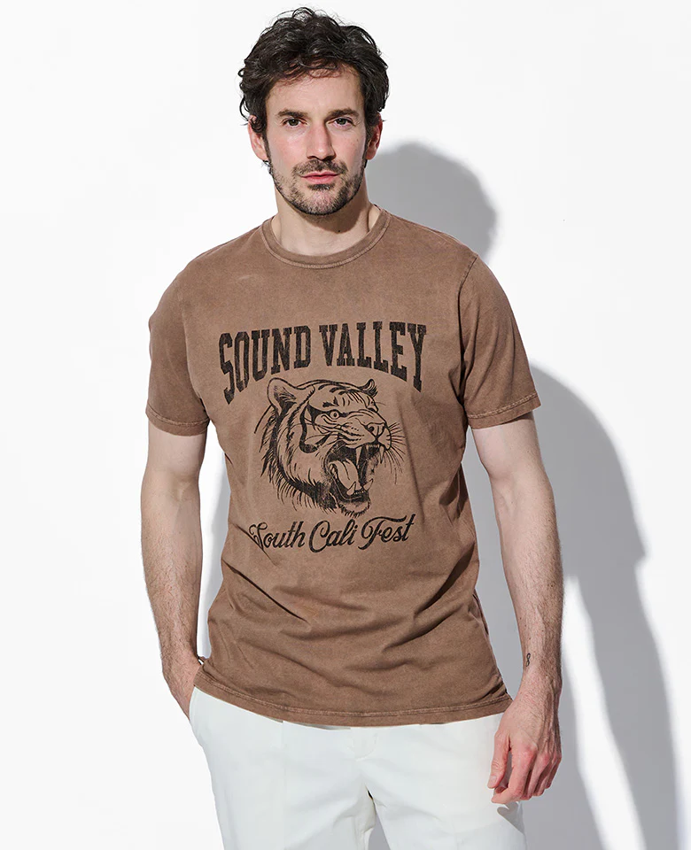 ラウンドネック Tシャツ - Image 2